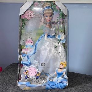 Disney Cinderella porcelain doll royal wedding collection brass key RARE!!